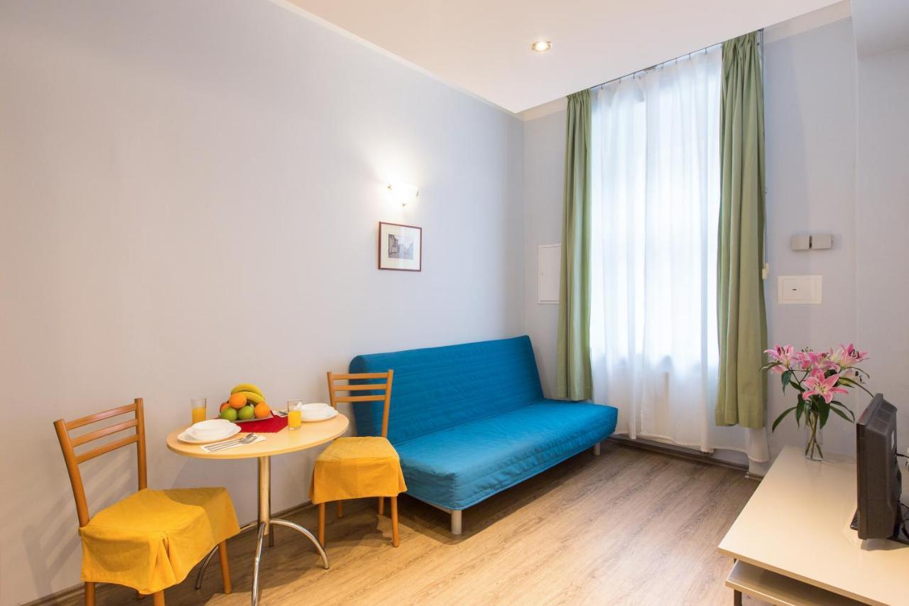 Duskova Apartments Prag Exterior foto